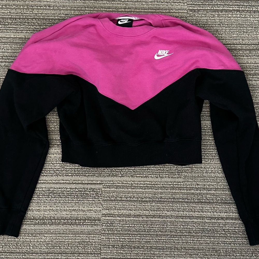 Nike Crop Crewneck